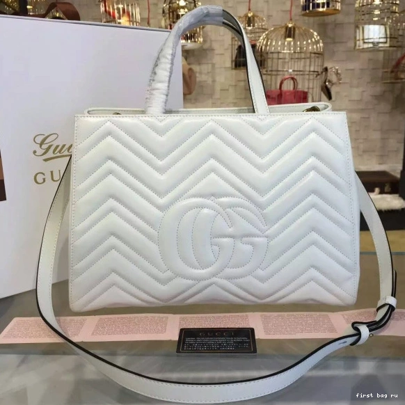 First bag ru GG matelassé Marmont Gucci 0813